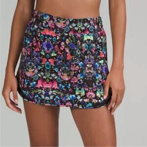 lululemon athletica Black Floral Printed Skort